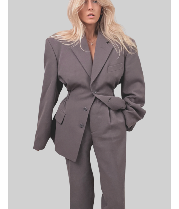 2-CZĘŚCIOWY TALIOWANY GARNITUR - szary brąz