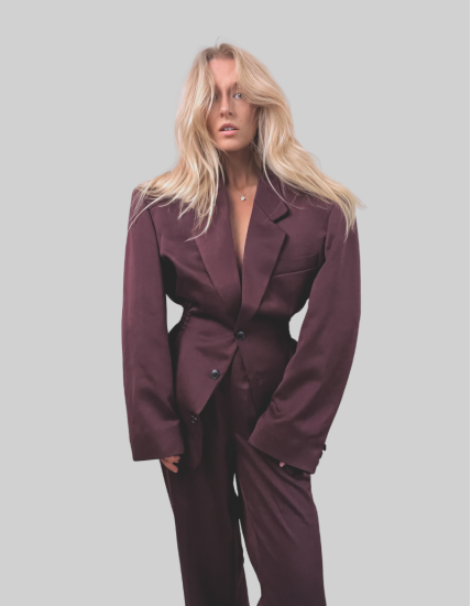 2-CZĘŚCIOWY TALIOWANY GARNITUR - burgund