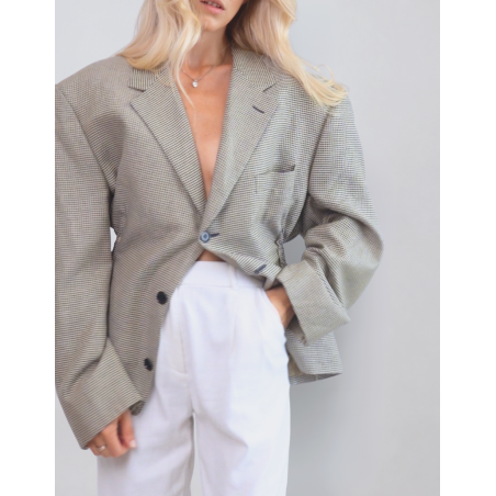 MINISM STUDIO I Upcycling: taliowana marynarka